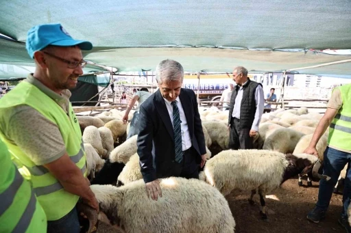 Tahmazoğlu&rsquo;ndan vatandaşın y&uuml;z&uuml;n&uuml; g&uuml;ld&uuml;ren a&ccedil;ıklama
