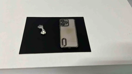 Taksim Meydanı&rsquo;nda telefon hırsızlığı yapan ş&uuml;pheli kıskıvrak yakalandı
