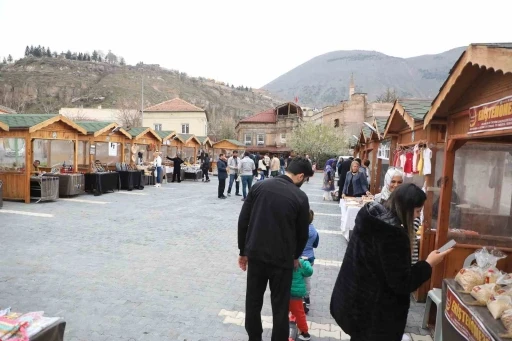 Talas&rsquo;ta bu Pazar yılın son &lsquo;Maharetli Eller&rsquo; g&uuml;n&uuml;
