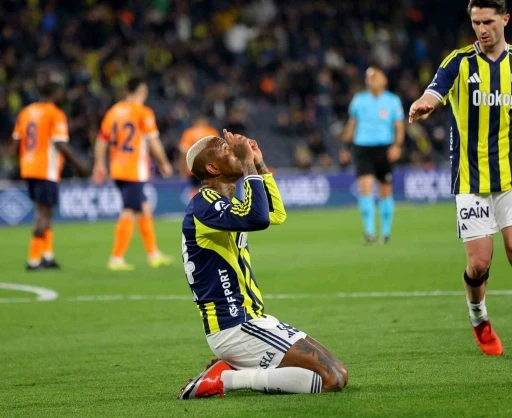 Talisca&rsquo;dan Başakşehir karşısında hat-trick
