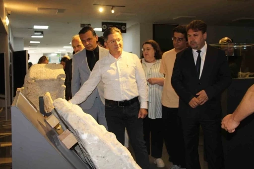 Tarihe ışık tutan eserler ilk kez ziyarete açıldı

