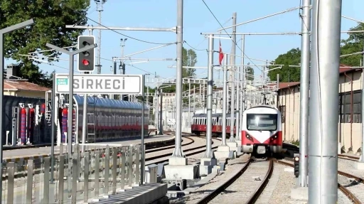 Tarihi hat 8 milyondan fazla yolcu taşıdı

