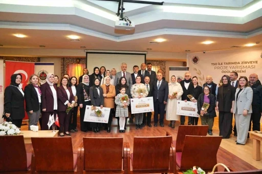 Tarımda Zirveye Projesi &ouml;d&uuml;l&uuml; sahiplerini buldu
