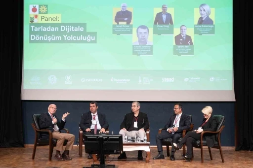 Tarımın dijital geleceği İzmir&rsquo;de konuşuldu
