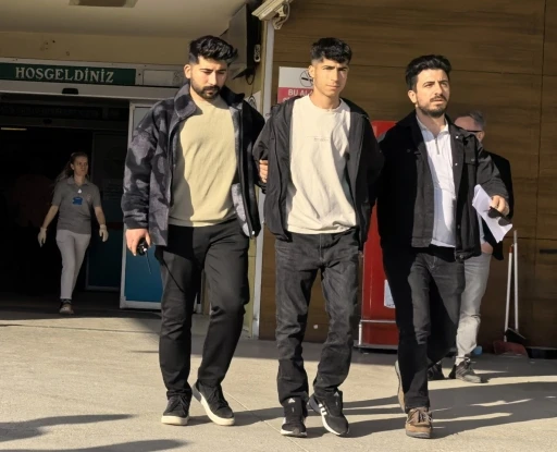 Tarla ve araç satışlarında indirim vaadiyle 5 kişiyi dolandıran şahıs tutuklandı
