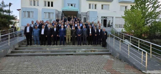 Tatvan&rsquo;da bayramlaşma programı ger&ccedil;ekleştirildi
