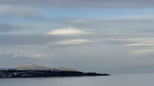 Tatvan&rsquo;da mercan bulutu g&ouml;r&uuml;nt&uuml;lendi
