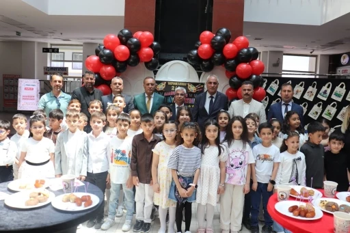Tatvan&rsquo;da minik ellerden b&uuml;y&uuml;k eserler
