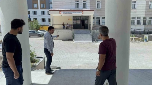 Tatvan’da okullar yeni eğitim-öğretim yılına hazırlanıyor

