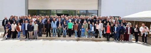 Tavas&rsquo;ta emeğin bayramı sofrada kutlandı; Başkan Tatıl&rsquo;tan anlamlı buluşma
