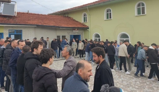 Tavşanlı Burhan Köyü’nde görülmeye değer bayram coşkusu
