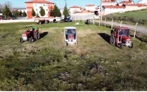 Tavşanlı&rsquo;da mera ıslahı &ccedil;alışmaları s&uuml;r&uuml;yor
