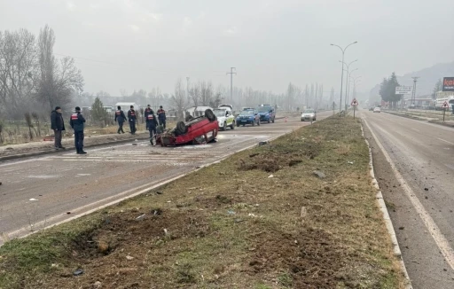 Tavşanlı&rsquo;da otomobil takla attı: 1 yaralı
