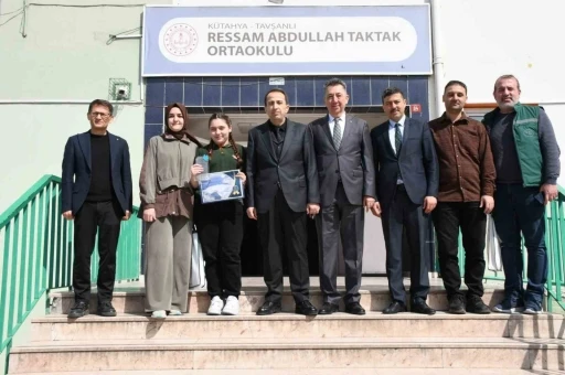 Tavşanlı Ressam Abdullah Taktak &ouml;ğrencisi b&ouml;lge birincisi oldu
