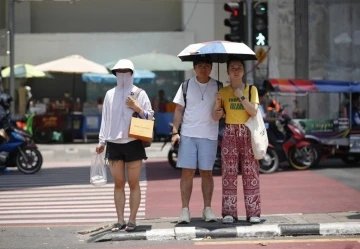 Tayland’da aşırı sıcaklar nedeniyle 38 kişi hayatını kaybetti
