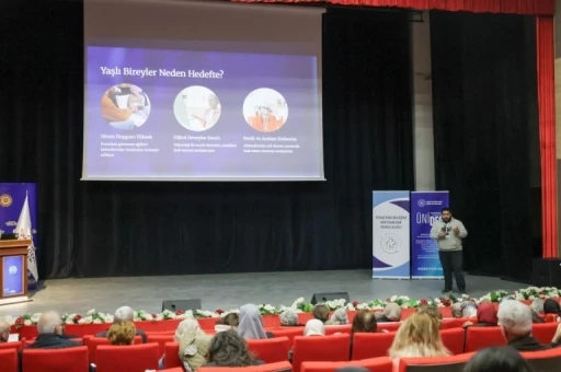 Tazelenme &Uuml;niversitesi &ouml;ğrencilerine siber g&uuml;venlik farkındalık eğitimi
