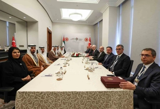 TBMM Başkanı Kurtulmuş, BAE Federal Ulusal Konseyi Başkanı Ghobash ile görüştü

