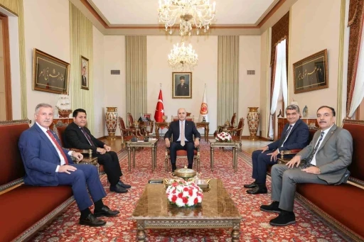 TBMM Başkanı Kurtulmuş, Yeni Yol Partisi heyetiyle g&ouml;r&uuml;şt&uuml;

