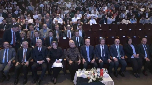 TBMM Başkanı Prof. Dr. Numan Kurtulmuş: "D&uuml;nyanın yeni ekonomik mimariye ihtiyacı var"
