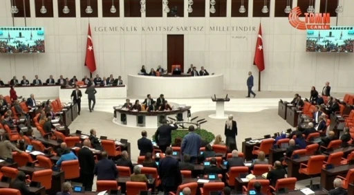 TBMM&rsquo;de b&uuml;t&ccedil;e maratonunda &lsquo;savunma sanayinden kimler rahatsız&rsquo; gerginliği
