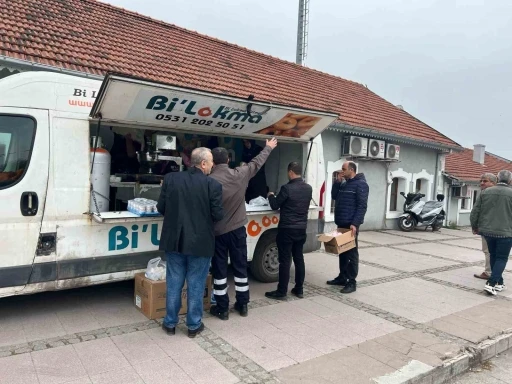 TCDD çalışanlarından geleneksel lokma hayrı
