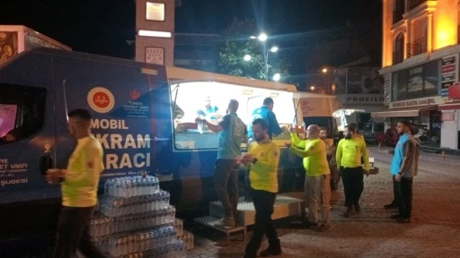 TDV Kütahya’dan Sındırgı’daki deprem bölgesine destek
