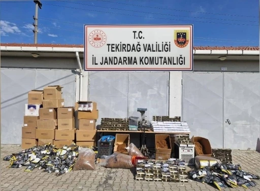 Tekirdağ’da 240 bin makaron ve 220 kilo tütün ele geçirildi
