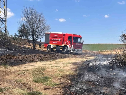 Tekirdağ&rsquo;da 25 d&ouml;n&uuml;m buğday ekili alan yandı
