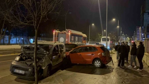 Tekirdağ&rsquo;da 4 ara&ccedil; birbirine girdi

