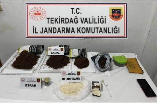 Tekirdağ’da 6 ayrı uyuşturucu operasyonunda 2 kiloya yakın madde ele geçirildi
