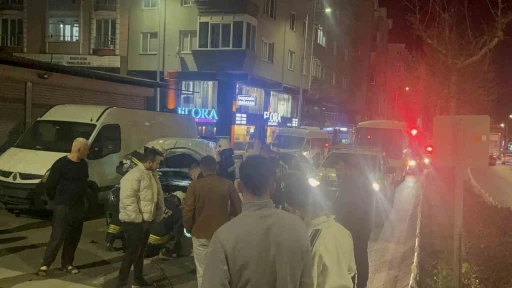 Tekirdağ&rsquo;da alkoll&uuml; s&uuml;r&uuml;c&uuml; iş&ccedil;i servisine &ccedil;arptı