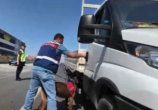 Tekirdağ&rsquo;da dar sokaklarda huzur uygulaması: Bin 338 kişi sorgulandı

