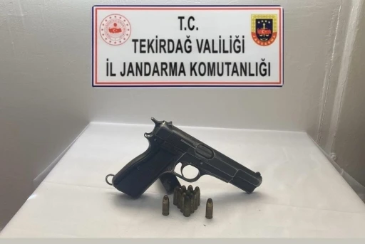 Tekirdağ’da jandarmadan ruhsatsız silah operasyonu
