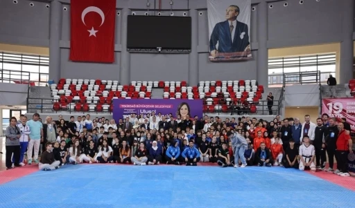 Tekirdağ&rsquo;da taekwondo ş&ouml;leni: 7 İlden 365 sporcu Tekirdağ&rsquo;da buluştu
