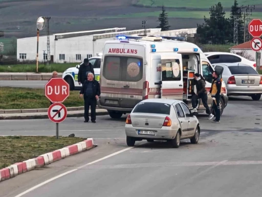 Tekirdağ&rsquo;da trafik kazası: 2&rsquo;si &ccedil;ocuk 5 yaralı
