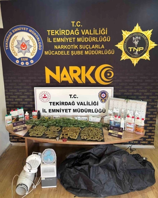 Tekirdağ’da uyuşturucu operasyonu: Esrar ve kenevir ele geçirildi

