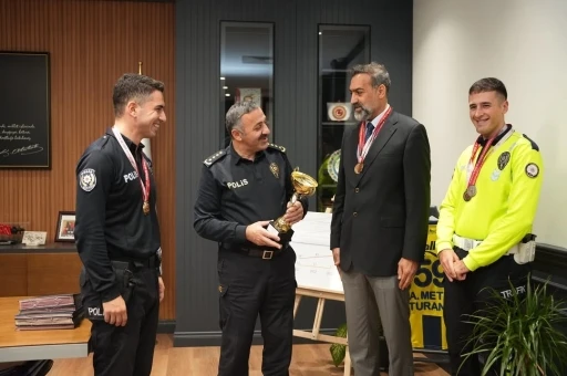 Tekirdağ Emniyet Müdürlüğü Basketbol Takımı, Türkiye Finalleri yolcusu
