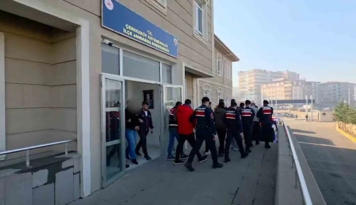 Tekirdağ merkezli dolandırıcılık operasyonu: 6 tutuklama, milyonlarca liralık vurgun ortaya &ccedil;ıkarıldı
