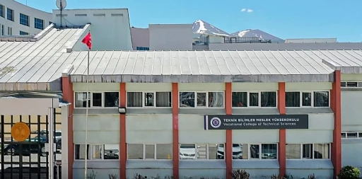 Teknik Bilimler Meslek Y&uuml;ksekokulunun 8 programı, Medek tarafından akredite edildi
