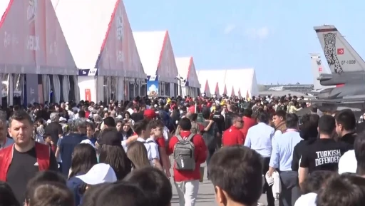 TEKNOFEST üçüncü gününde de devam ediyor
