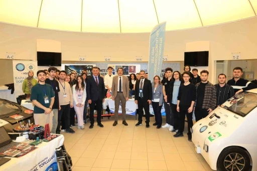 Teknoloji Fuarı&rsquo;nda sekt&ouml;r temsilcileri &ouml;ğrencilerle buluştu
