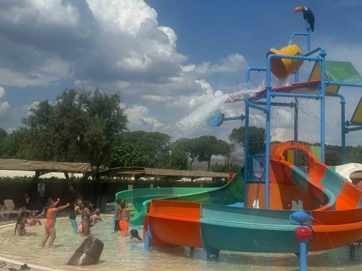 Tekstil Park Aquapark kapılarını a&ccedil;tı
