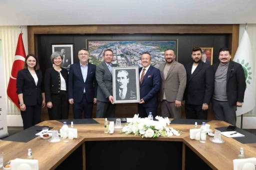 Tekstil sekt&ouml;r&uuml;n&uuml;n geleceği i&ccedil;in s&uuml;rd&uuml;r&uuml;lebilir &uuml;retim ve yenilik&ccedil;i projeler konuşuldu

