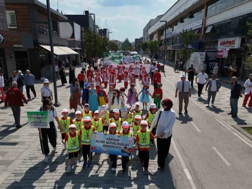 Temiz şehir D&uuml;zce&rsquo;nin duyarlı &ccedil;ocukları
