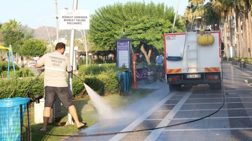 TEMİZLİKTE YOĞUN MESAİ