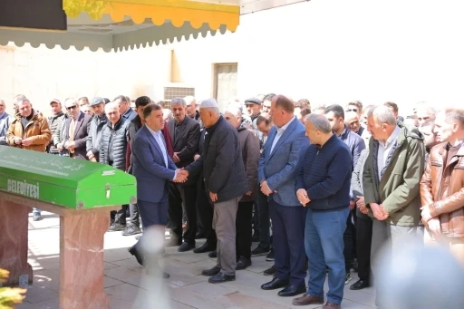 Tepiroğlu son yolculuğuna uğurlandı
