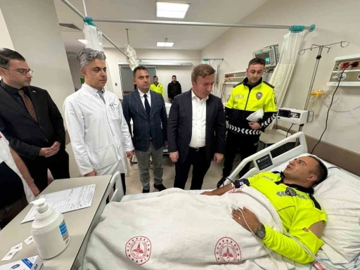Tercan’da takla atan ekip aracındaki 3 polis memuru yaralandı
