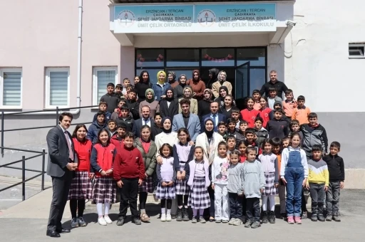 Tercan Kaymakamı Duman&rsquo;dan okullara ziyaret
