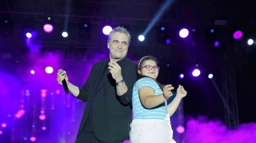 Terme&rsquo;de Kutsi r&uuml;zgarı: Festival coşkusu zirveye ulaştı
