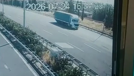 Ters y&ouml;nde giden tır s&uuml;r&uuml;c&uuml;s&uuml;ne 90 bin lira ceza
